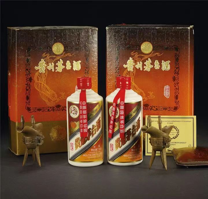 重兴镇礼盒茅台酒回收